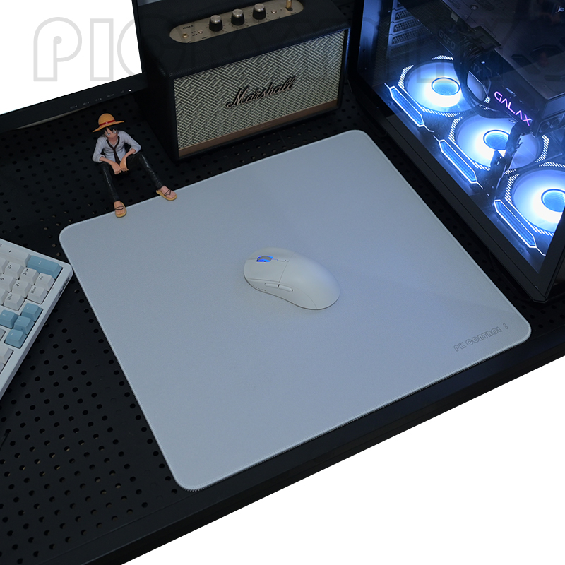 PICKYYMAY Pk Control 1 diseño  - Mouse Charging Pad reseña y precio